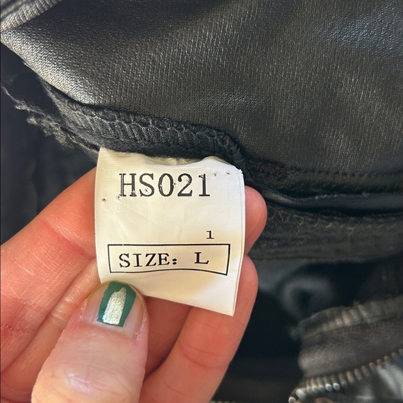 Cute high rise black faux leather zippered moto biker Y2K mini shorts L Jrs - Picture 7 of 12